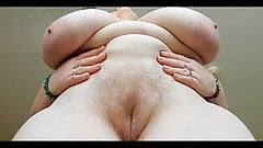 Women With Huge Natural Boobs – Slideshow